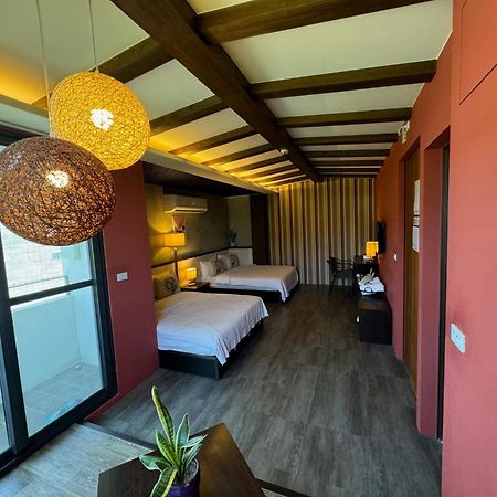 Chi Chu B&B Taitung ภายนอก รูปภาพ