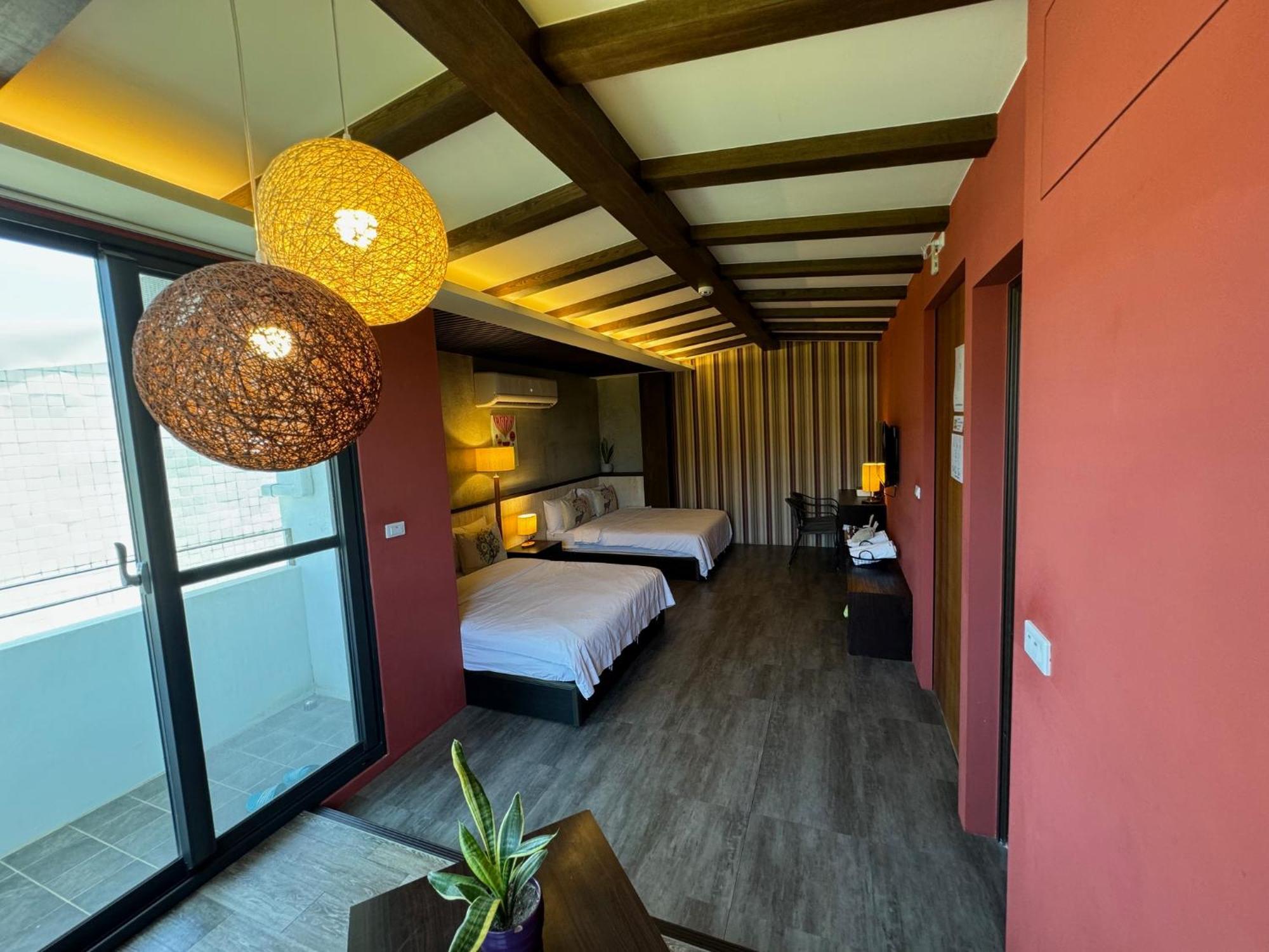Chi Chu B&B Taitung ภายนอก รูปภาพ